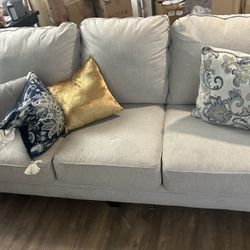 Couch 
