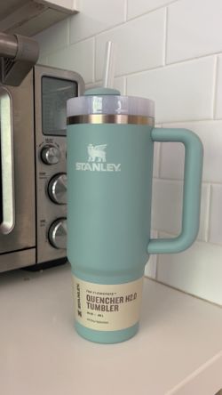 Brand New Stanley Quencher H2.0 30oz Tumbler – Mint/Seafoam