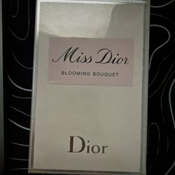 Miss Dior Blooming Bouquet