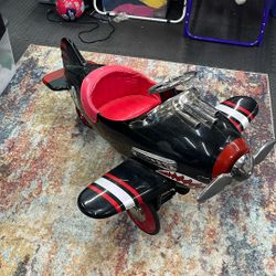 Airflow Shark Attack Pedal Plane.