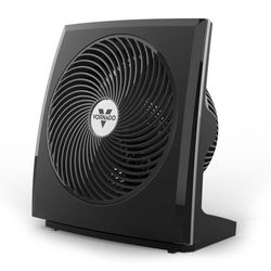 Vornado 673T Whole Room Air Circulator Fan with Pivoting Head, 3 Speed Settings, Adjustable Tilt, Manual Control, Signature Vortex Action, Deep Pitche