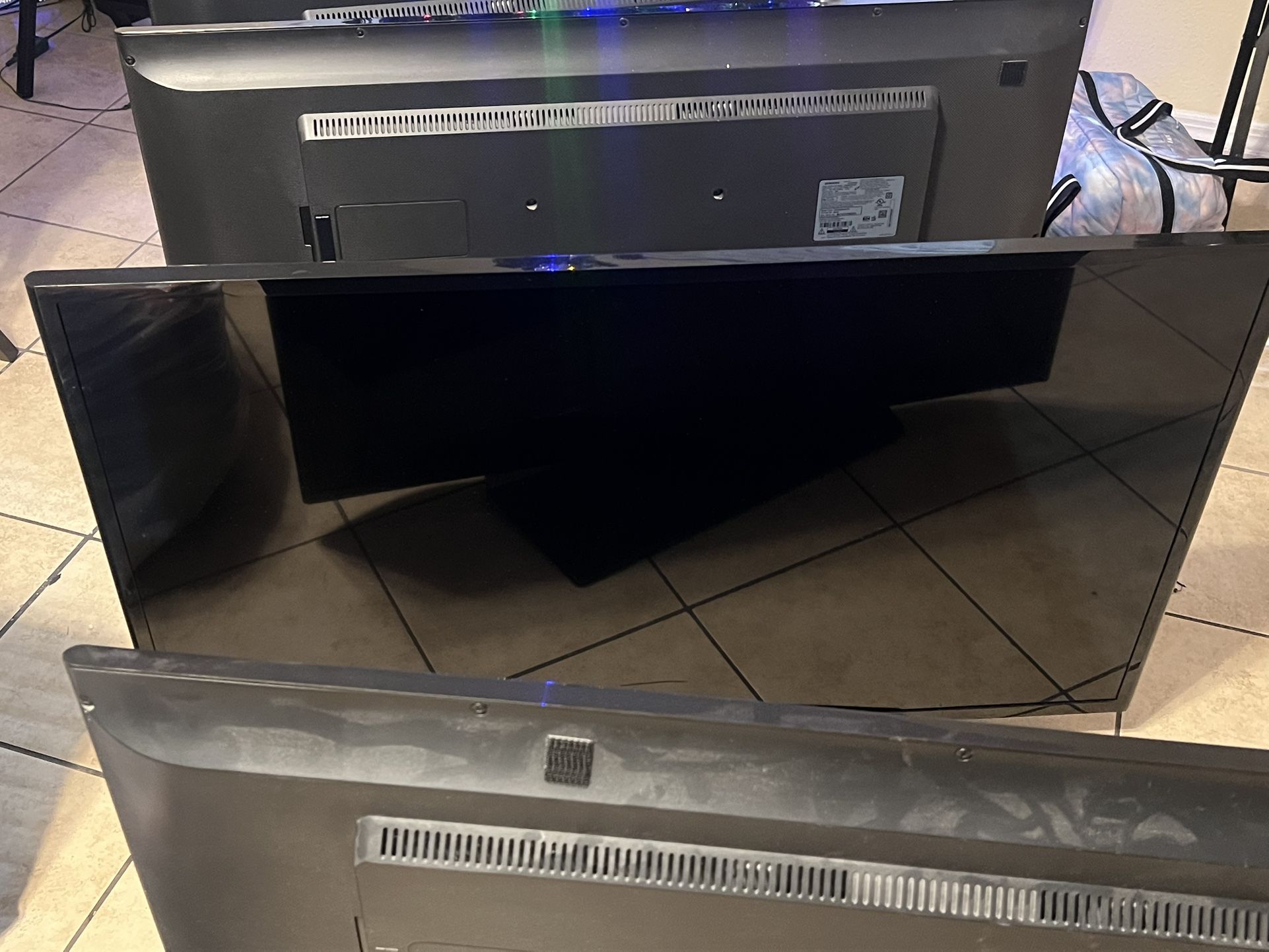 43’ Inch Samsung Smart Tv
