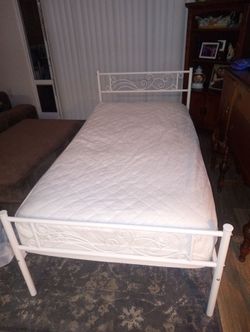 Twin bed with mattress