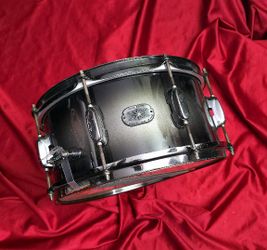 Tama Artwood 13 Snare Drum !!! $150 Or Best Offer !!
