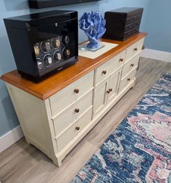 Thomasville Bedroom Set