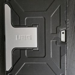 UAG MICROSOFT SURFACE CASE!! MAKE OFFER!!