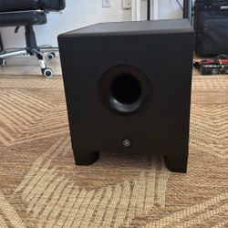 Yamaha HS8S Powered Studio Subwoofer
