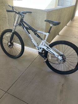 Cannonade prophet mountain bike