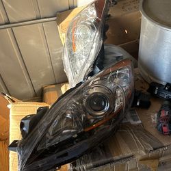 Mazda 3 Headlights