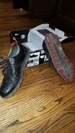 Dry Joys Golf Shoes size 10.5