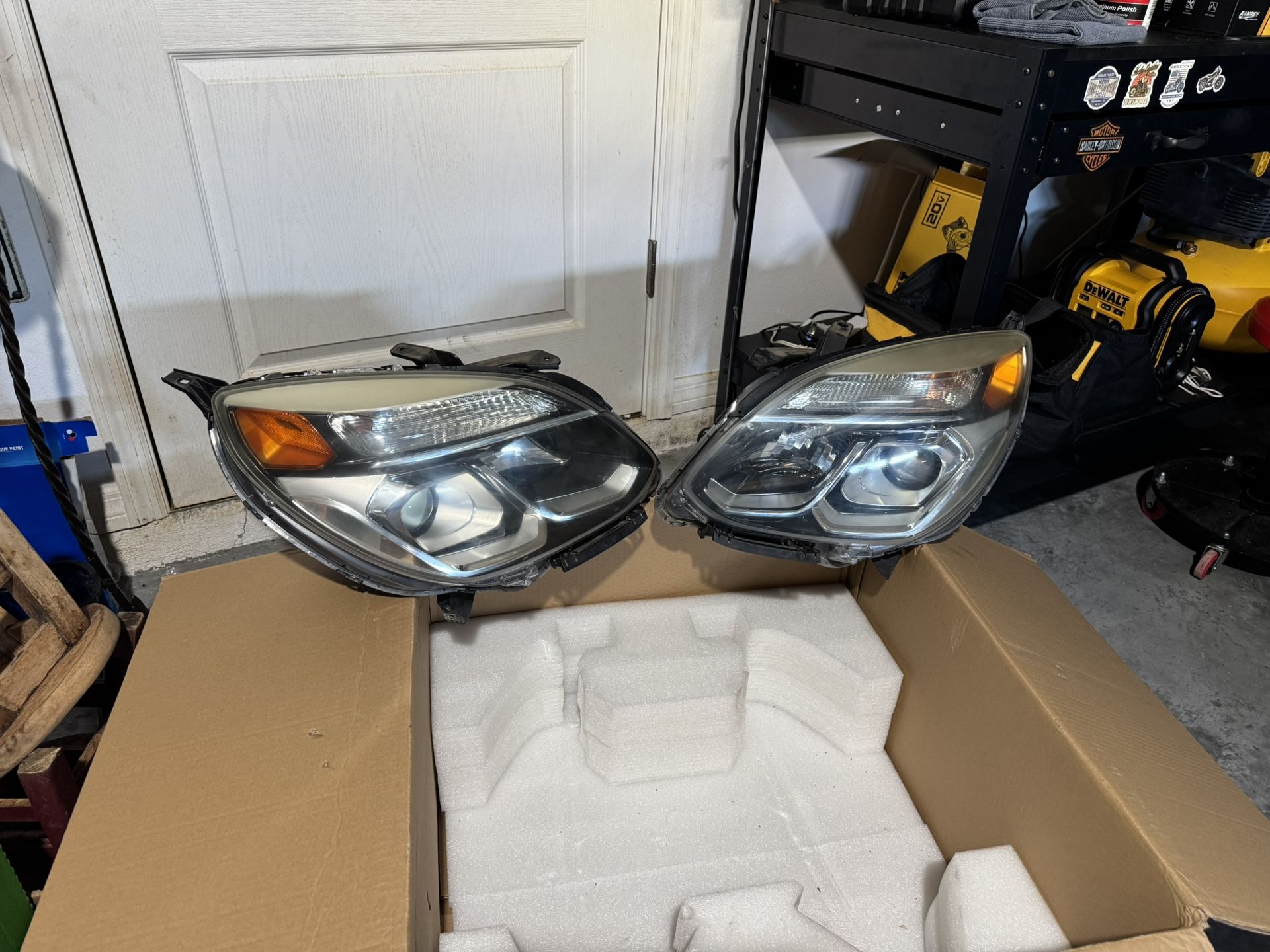 2016 Chevy Equinox Headlamps/New Bulbs