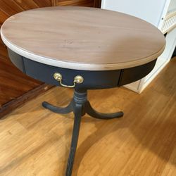 Vintage Round Table 