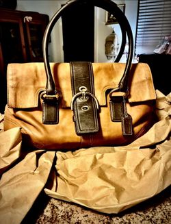 Y2K Coach Soho Flap Satchel F10913