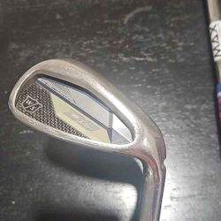 Wilson Staff D9 Irons  - KBS MAX Ultralite R
