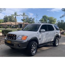 2004 Toyota Sequoia