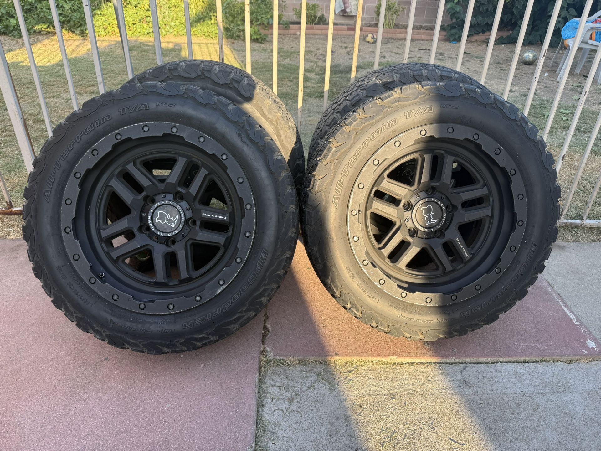 Tundra rims and Tires-Tundra Wheels-275/55/20-truck tires