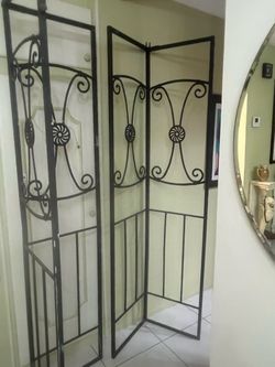 (2) wrought iron metal Art corner pieces Iron steel - lightweight