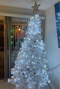 White Christmas tree