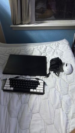 Omen 16 4060i7, 16g ram, 1tb storage, 165 hertz screen,