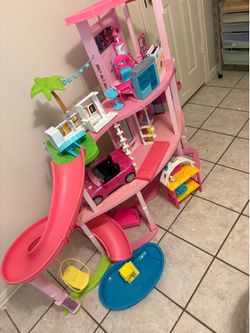 Barbie Dreamhouse