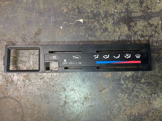 1994 Toyota 4Runner Climate Control Bezel