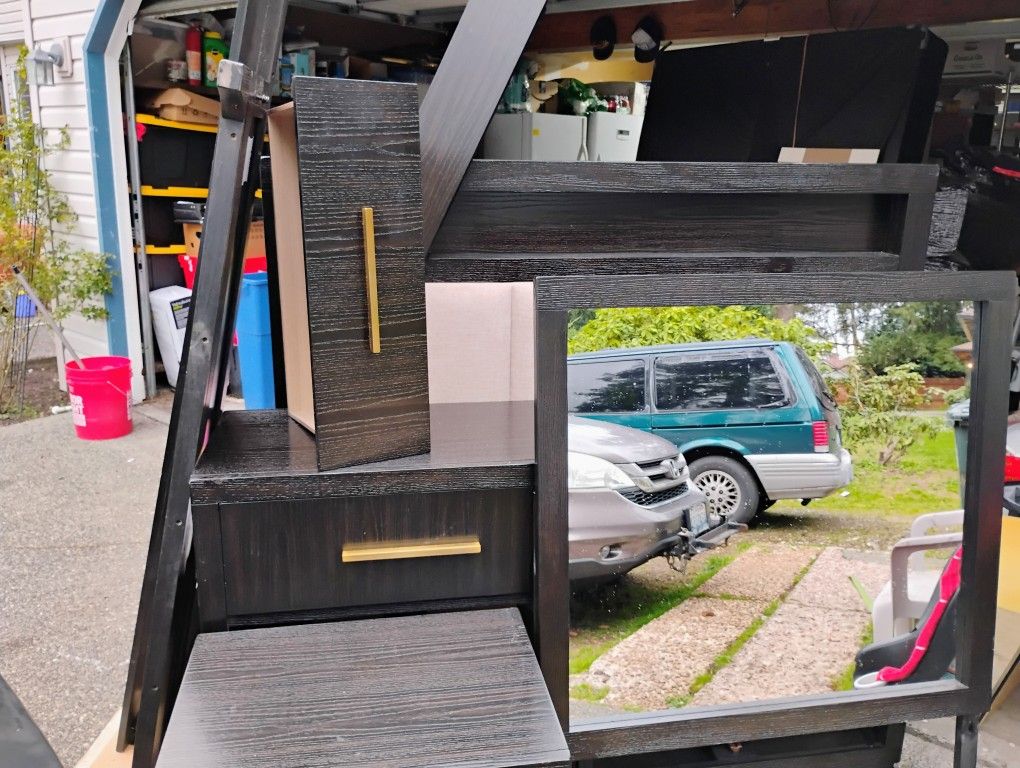 Bedroom Furniture Set With Queen Bedframe