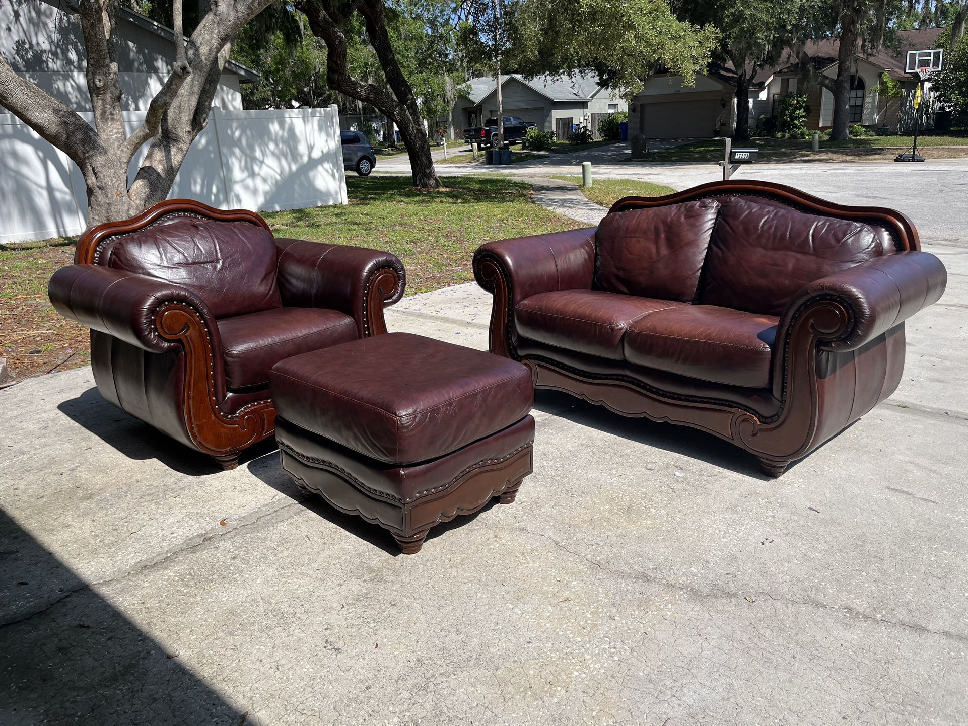 Leather Loveseat Chair And Ottoman With Barstools 