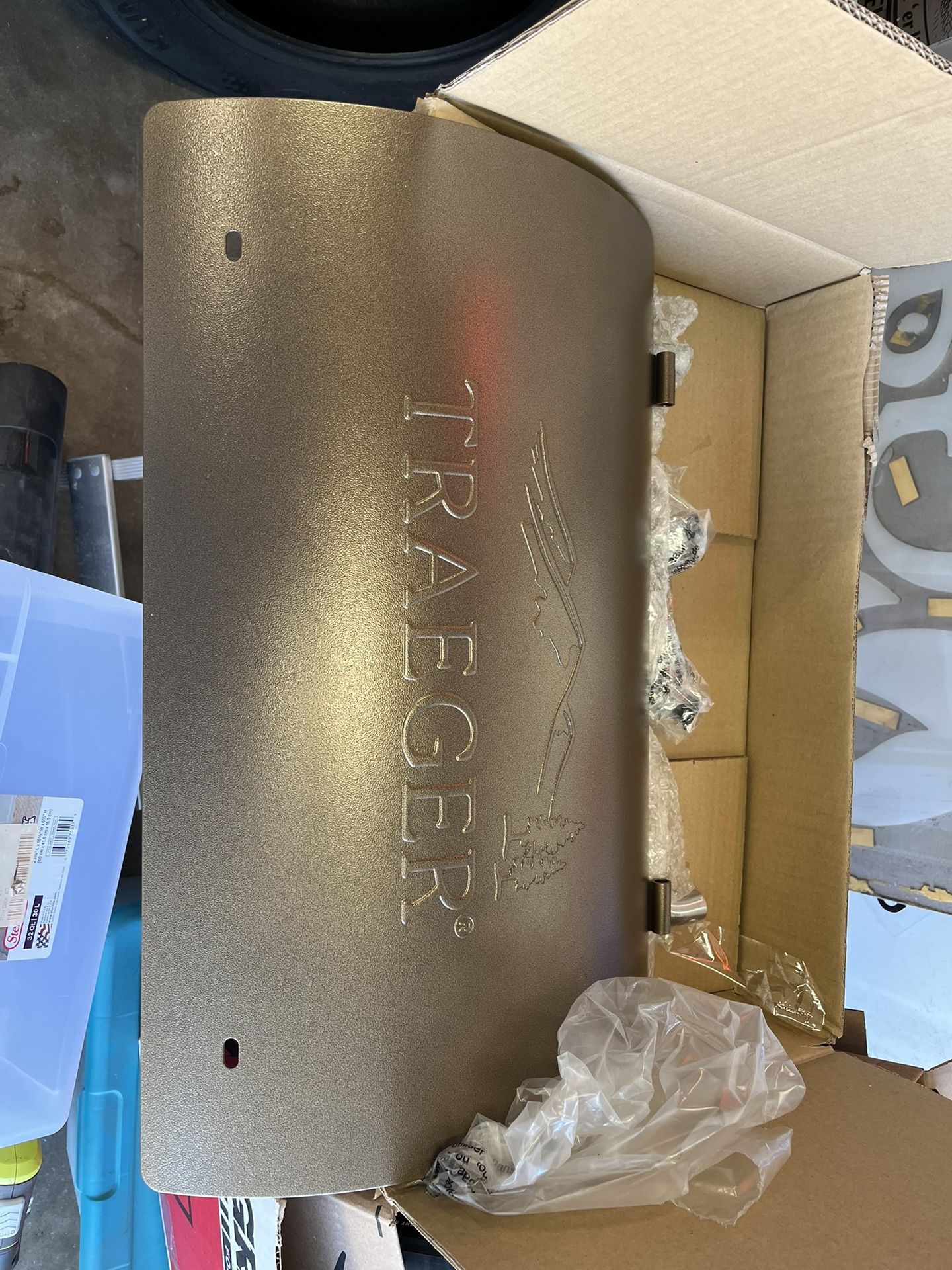 Traeger Pellet Grill Lid