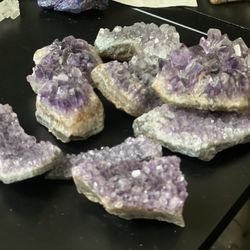 Authentic Minerals (amethyst, Amber, Quartz Etc)