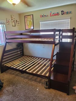 Twin Over Full Bunkbed