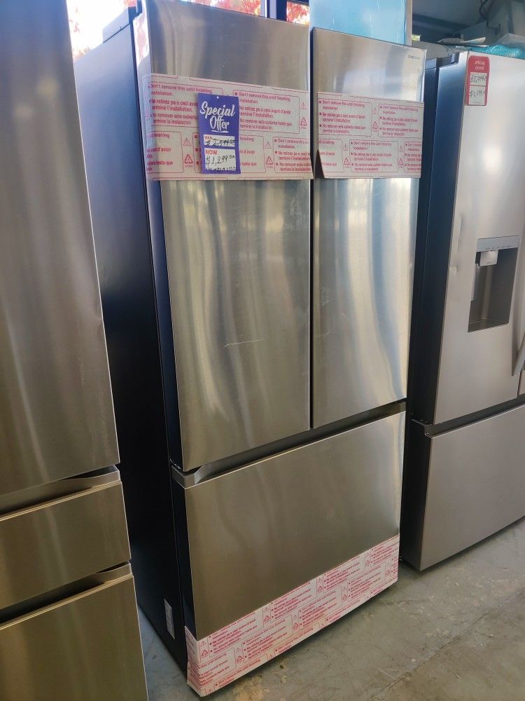 New Samsung
25 cu. ft. Standard Depth 3-Door French Door Smart Refrigerator in Stainless Steel with 