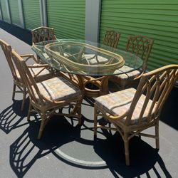 Beautiful Bamboo Dining Table W/6 Chairs 