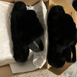 Ugg Slippers 