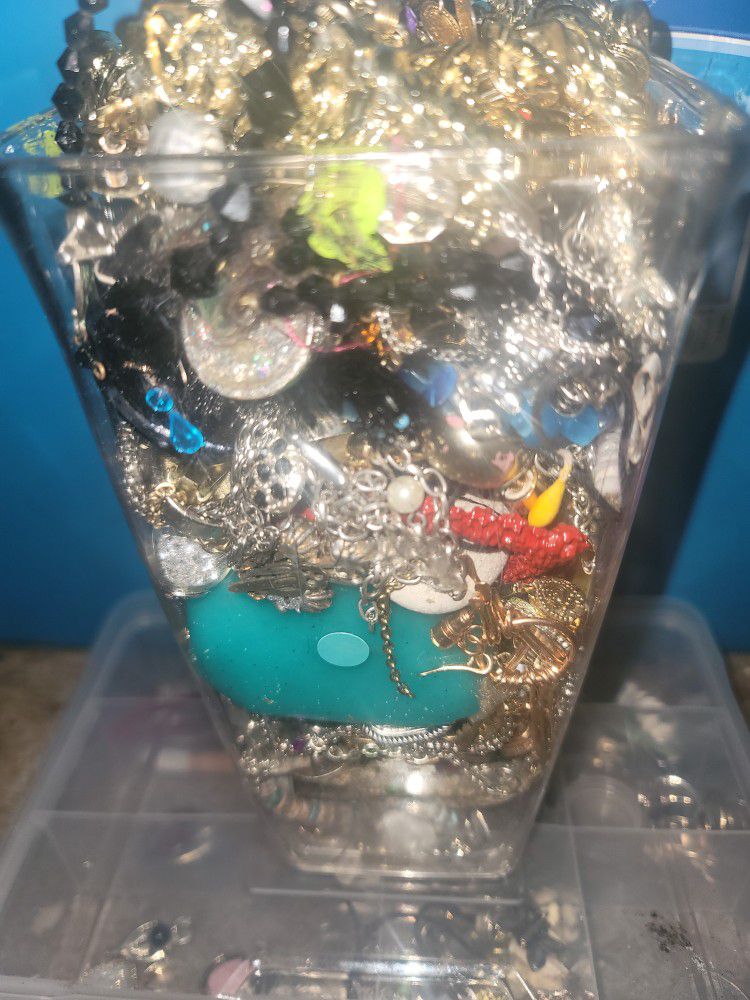 Large Container Full Of Craft JEWELRY 