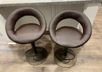 Swivel bar chairs  - adjustable height