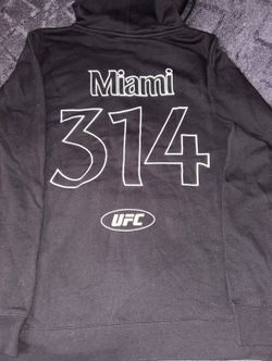 UFC MIAMI HOODIE SIZE XL