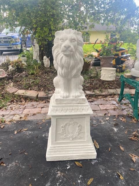 Concrete Lion And Pedestal,All Products : American Fashion Style Bags On Sale
