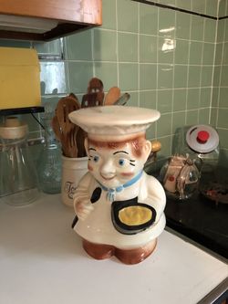 Vintage cookie Jar