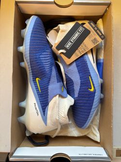 Nike phantom elite cleats