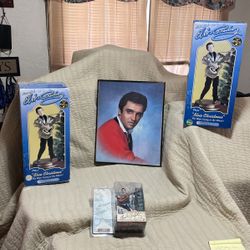 Elvis Presley, Animated & He dared to rock that’s all right figurine number two