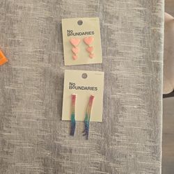 Wednesday Tshirt, 2 Nrw Pairs Earrings By New BOUNDARIES, never Worn, Lot Of 3, 2 Pairs Earrings One XL Womens Black Tshirt