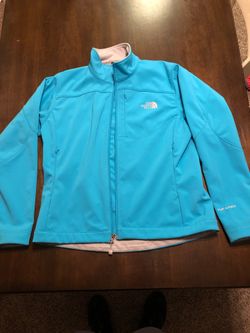 The North Face women’s Apex Jacket