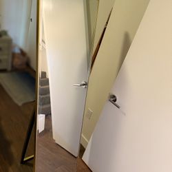 Gold Mirror (standing, wall hung, leaned) NEED GONE 7/4