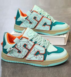 Men’s shoes
