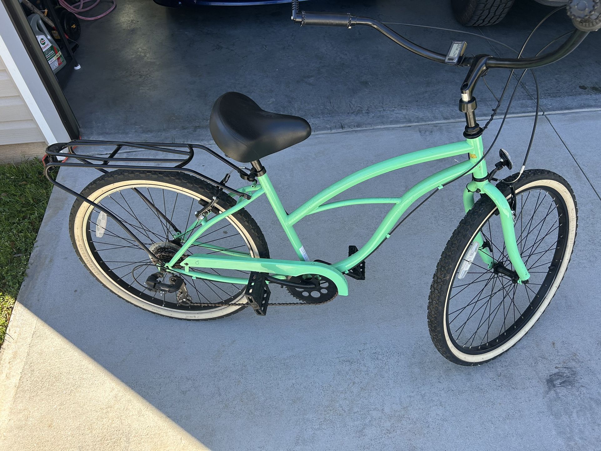 Sixthreezero Around The Block Women's Beach Cruiser 26” Bicycle