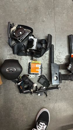 Infiniti Airbag & SRS Safety System Kit