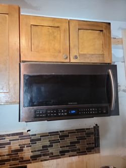 Kitchen Granite Countertop And Cabinets Fridge And Microwave For Sale