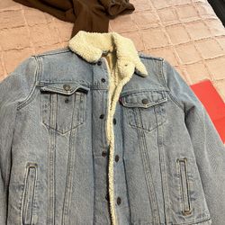 Levi’s Sherpa Lined Denim Jacket 