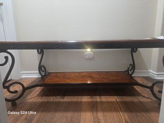 Coffee ☕️ table $50 Obo
