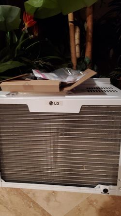 LG AC window unit with remote